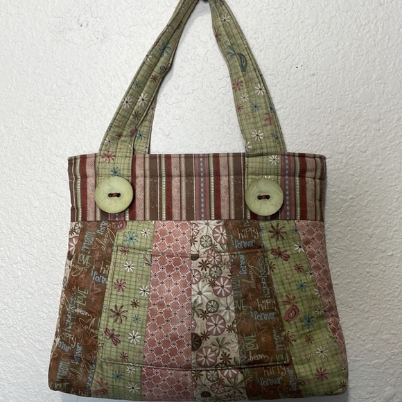 Homemade Handbags - Homemade Purse With 4 Large Buttons. One Pocket On Inside And 2 On Inside.